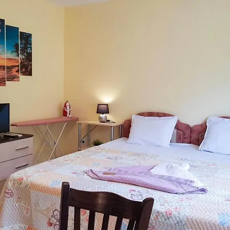 ゲストハウス далия -