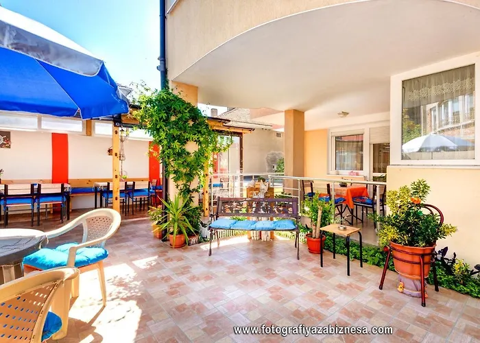 далия - Къща за гости