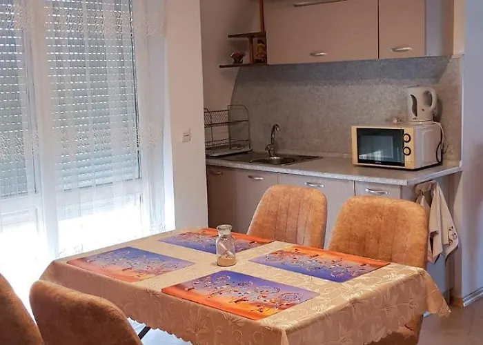 далия - Vendégház 4*